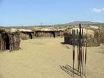 MAASAIVILLAGEa.jpg (7185 bytes)