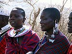 MAASAIWOMENa.jpg (15615 bytes)