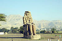 LUXOR007a.jpg (12686 bytes)