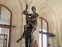 PARIS209a.jpg (15177 bytes)
